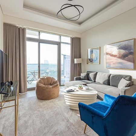 Апартаменти Cozy & Convenient 1Br Haven In Al Jaddaf Дубай Екстер'єр фото