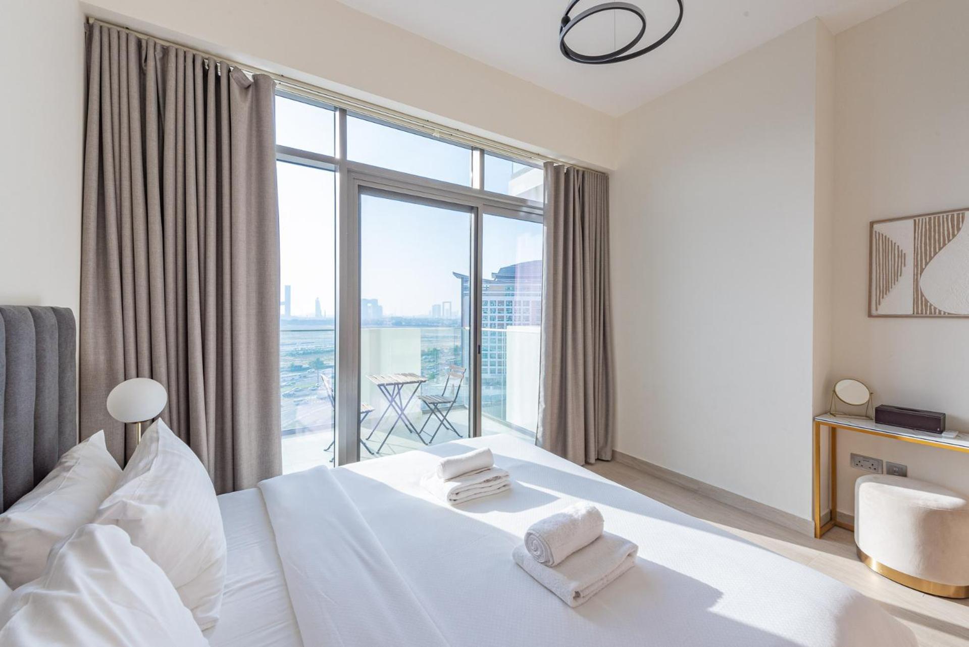 Апартаменти Cozy & Convenient 1Br Haven In Al Jaddaf Дубай Екстер'єр фото