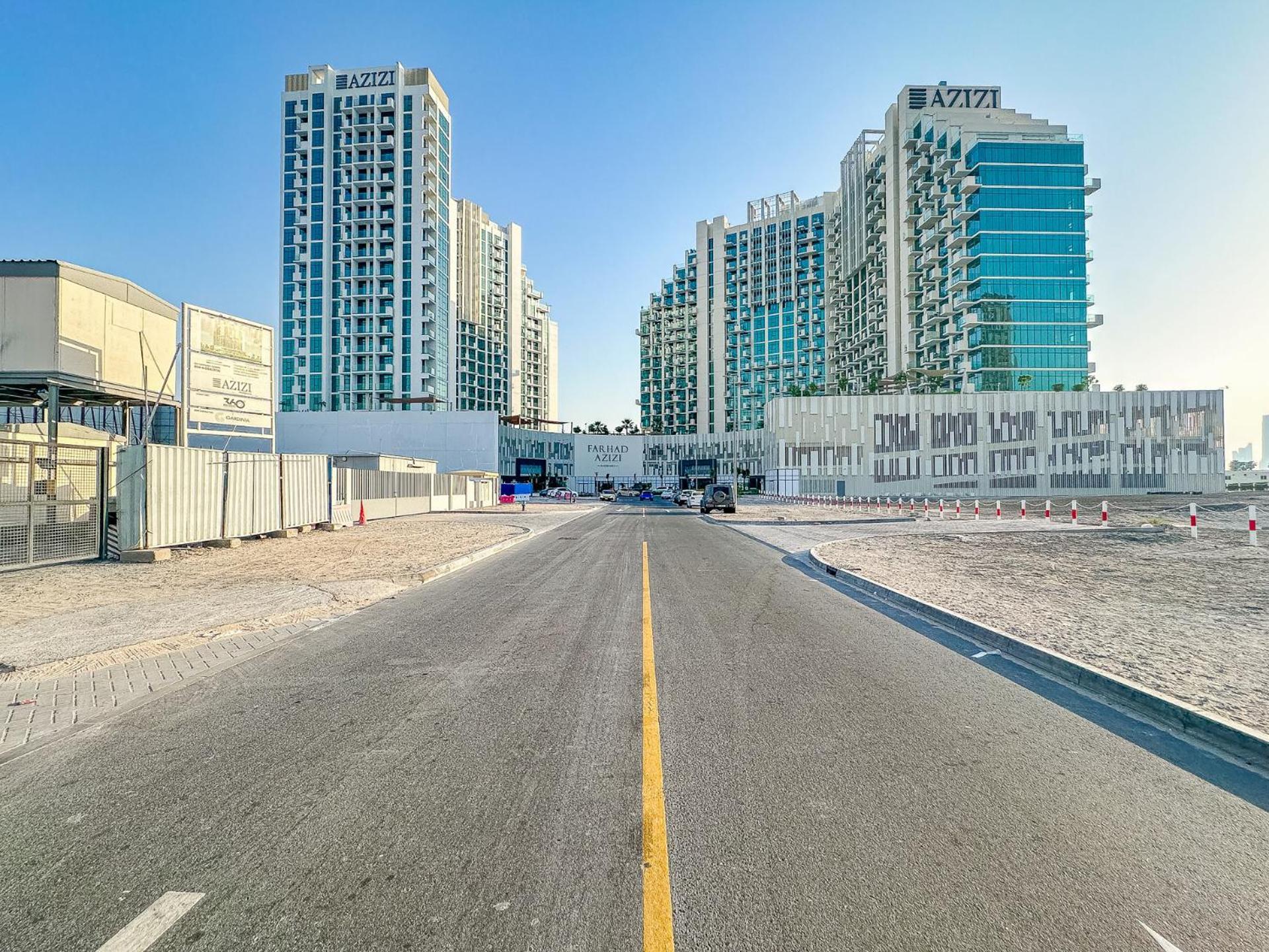 Апартаменти Cozy & Convenient 1Br Haven In Al Jaddaf Дубай Екстер'єр фото